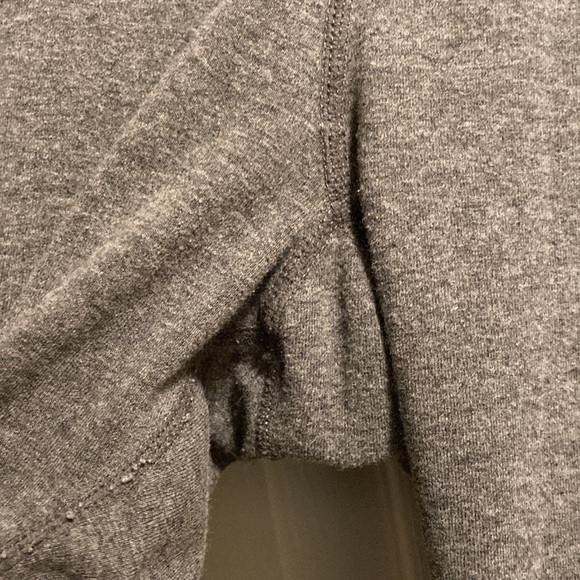 Danskin Capri Leggings (size M) - Picture 4 of 9